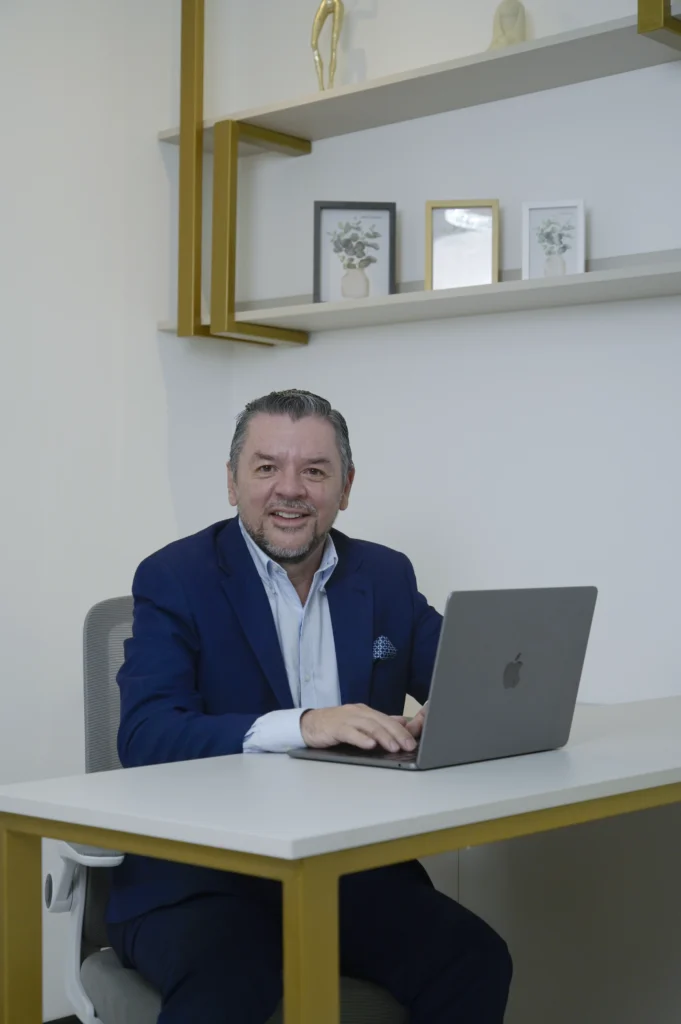 dr chavarria